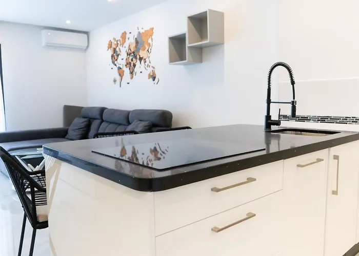 Flore Penthouse