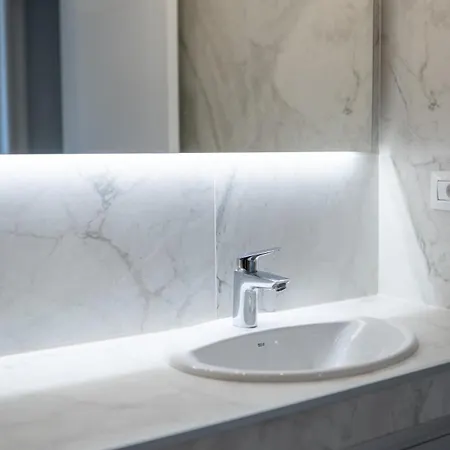 Flore Penthouse Apartment