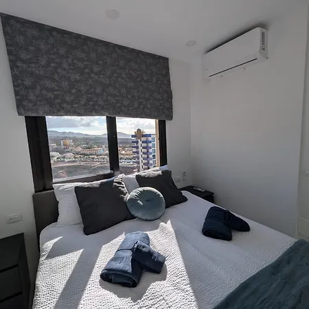 Flore Penthouse Apartment *