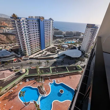 Flore Penthouse 公寓 *